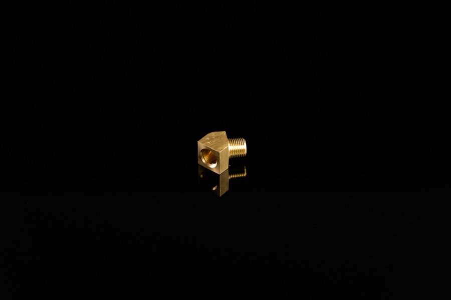 Central lube fitting side angle