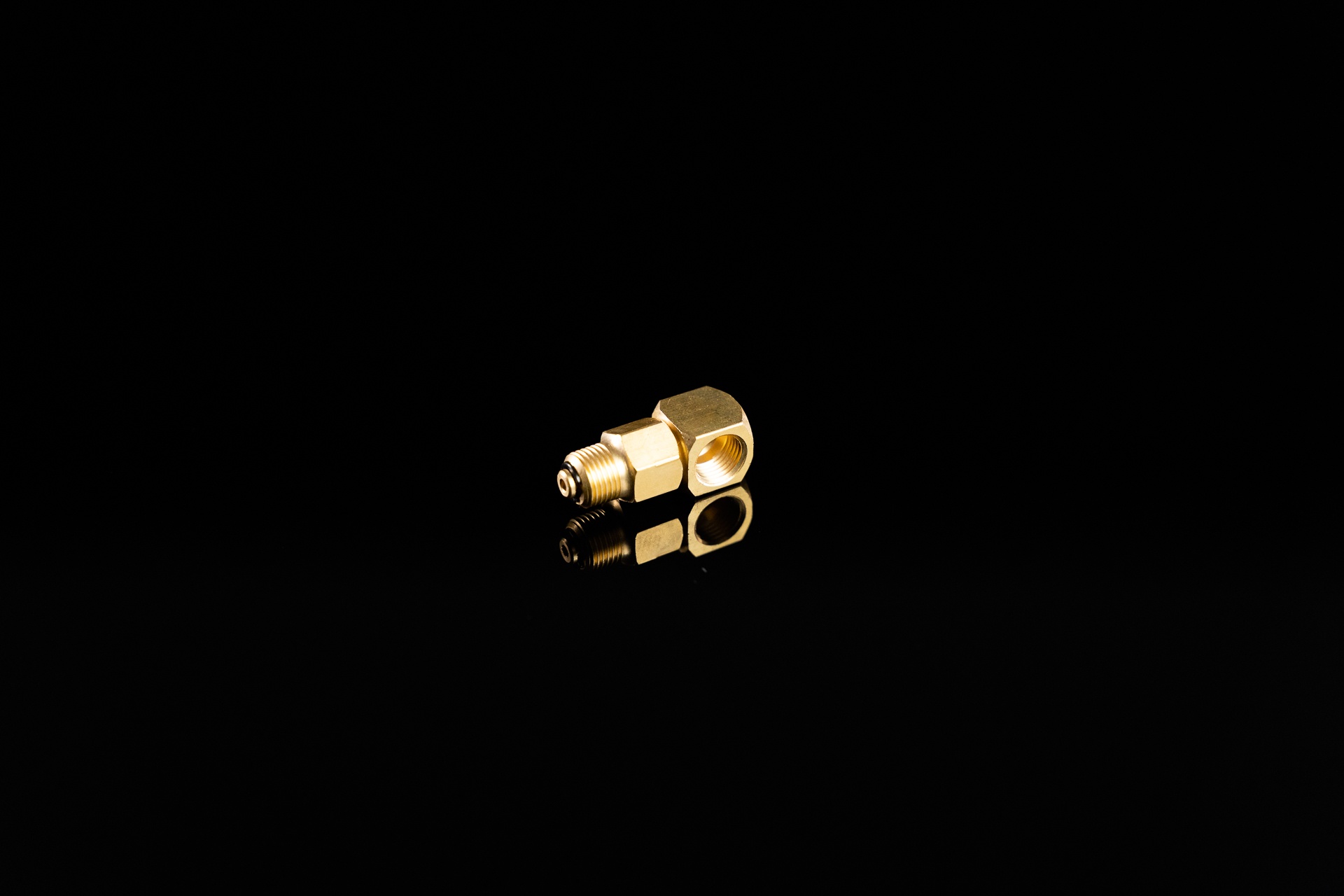 Central lubrication swivel fitting