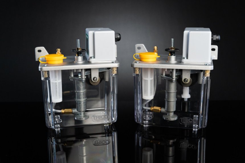 PE 10-12 series pumps side-by-side